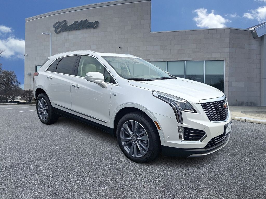 New 2026 CADILLAC XT5 Premium Luxury SUV