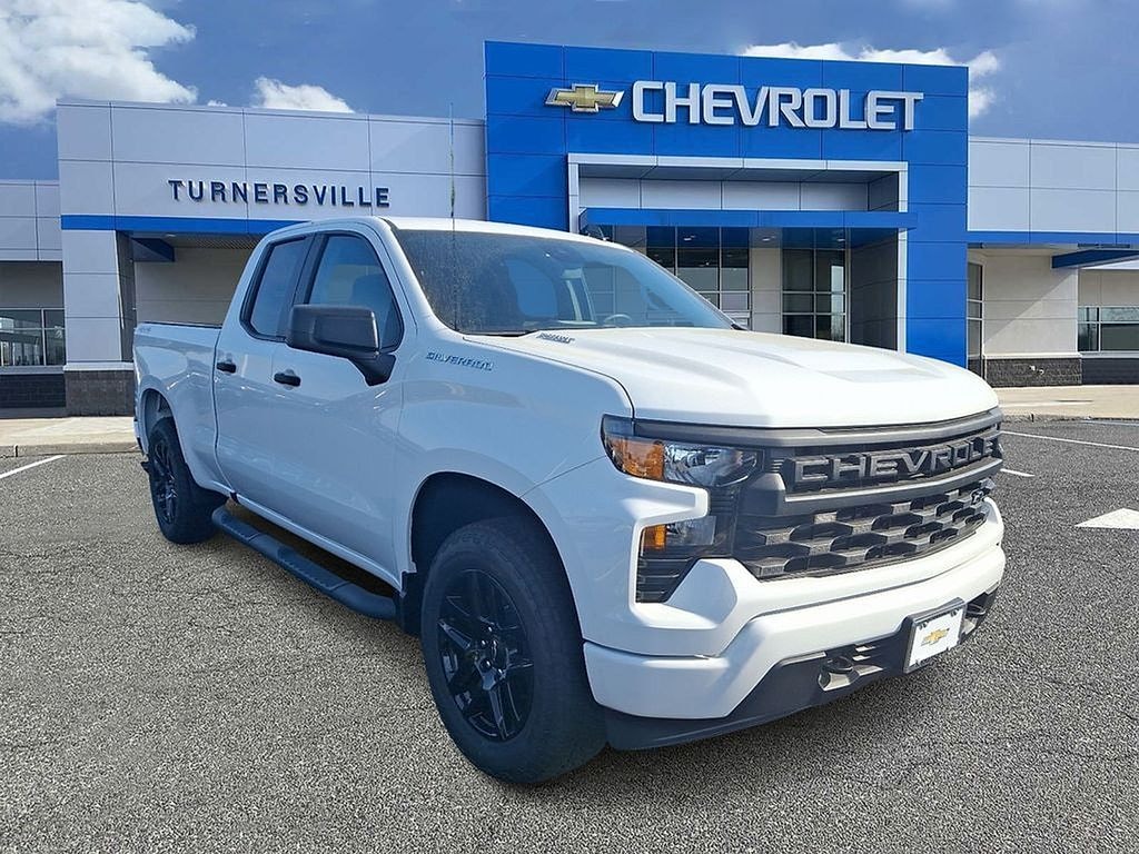 Used 2025 Chevrolet Silverado 1500 Custom Truck Double Cab
