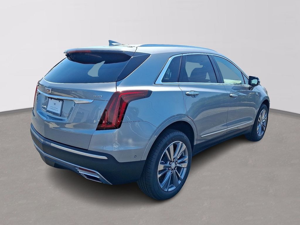 New 2026 CADILLAC XT5 Premium Luxury SUV