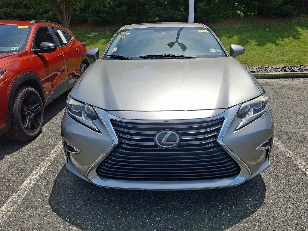 Used 2017 Lexus ES 350 Sedan