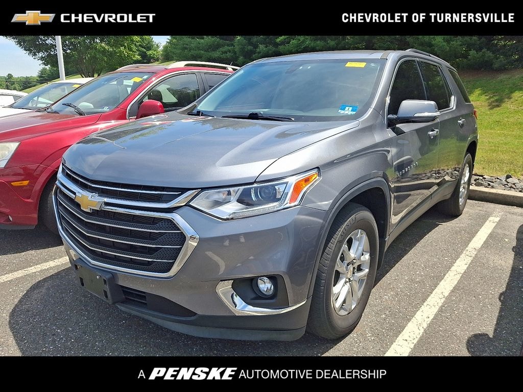 Used 2020 Chevrolet Traverse LT Leather SUV