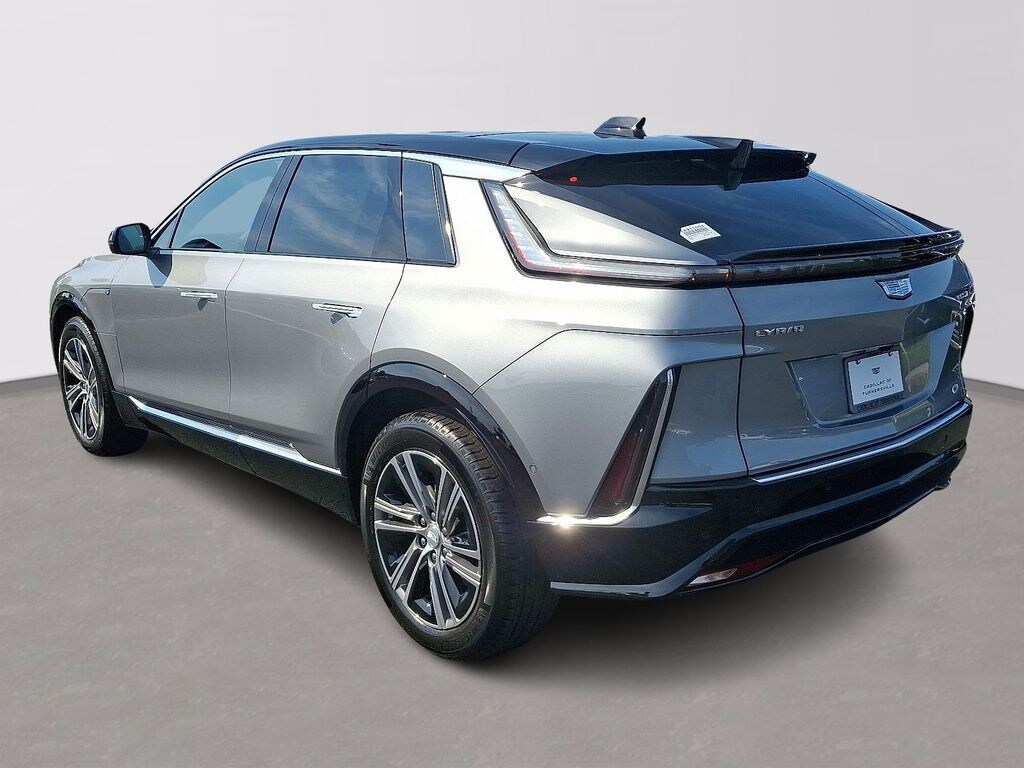 New 2026 CADILLAC LYRIQ Luxury SUV