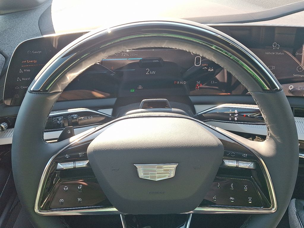 2027 Cadillac OPTIQ Luxury - Photo 9