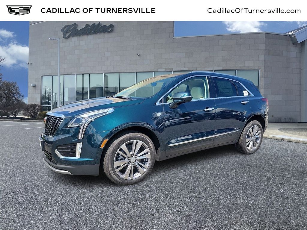 New 2025 CADILLAC XT5 Premium Luxury SUV