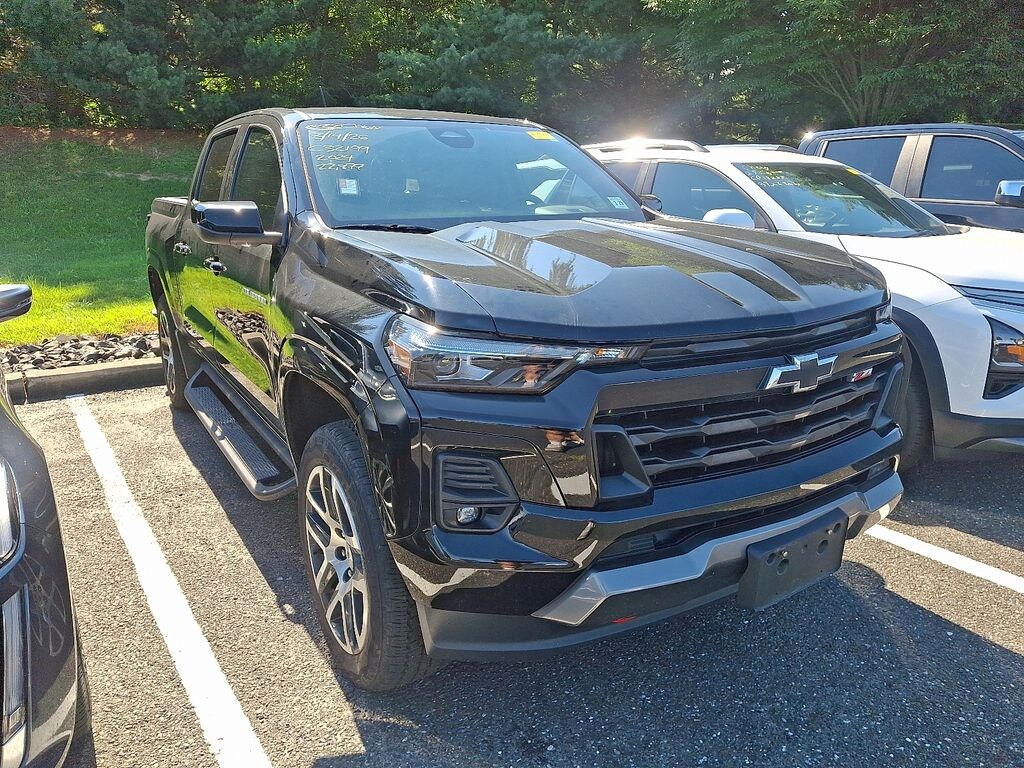 Used 2024 Chevrolet Colorado Z71 Truck Crew Cab