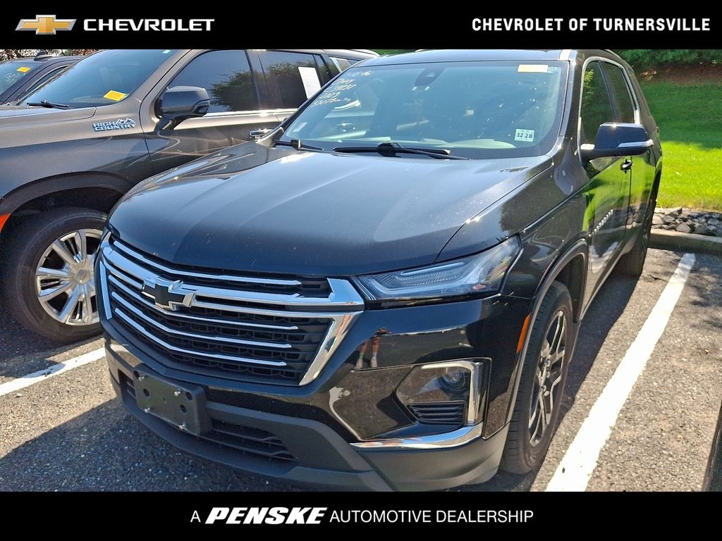 Certified 2023 Chevrolet Traverse LT Cloth w/1LT SUV