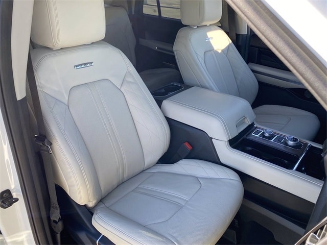 2021 Ford Expedition Platinum - Photo 12