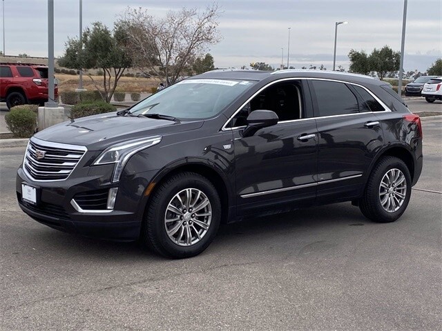 Certified 2018 Cadillac XT5 Luxury with VIN 1GYKNCRS6JZ197893 for sale in Burlington, VT