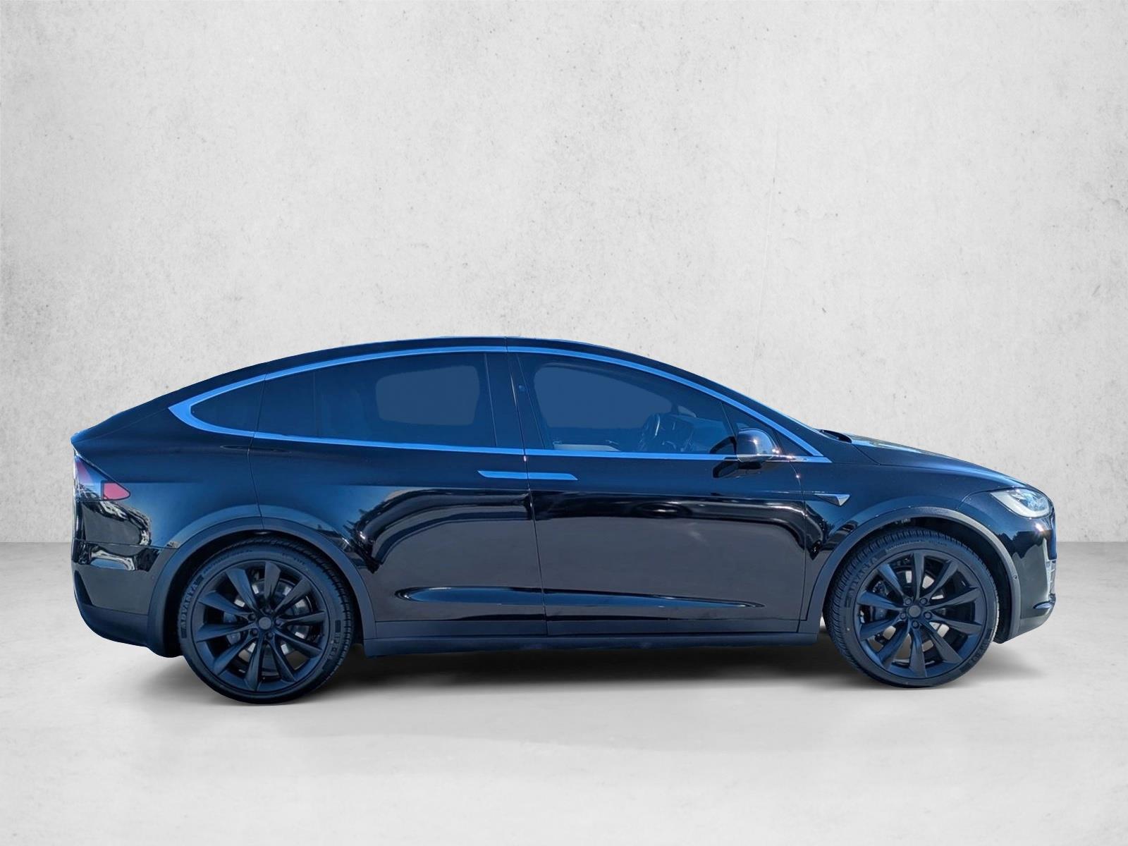 2020 Tesla Model X Long Range photo 4