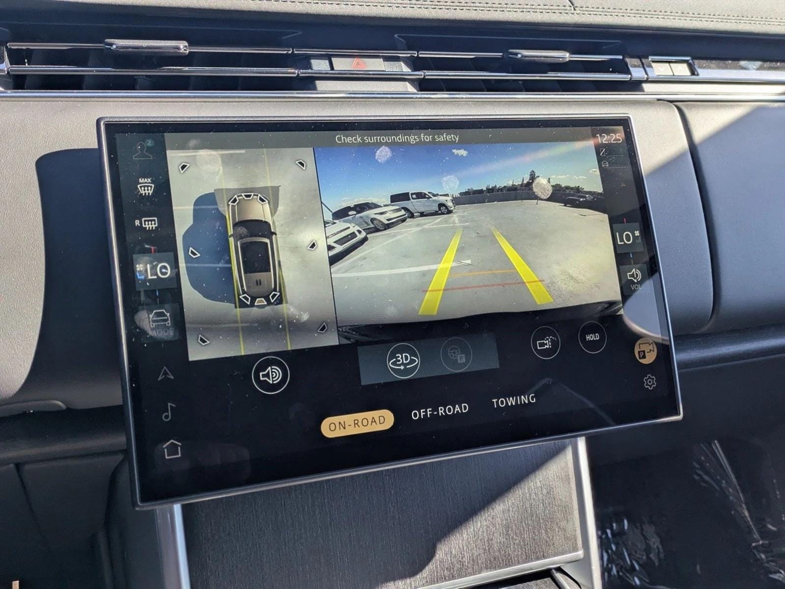 2025 Land Rover Range Rover SE - Photo 13