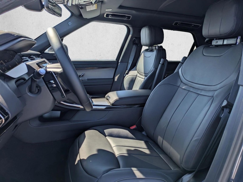 New 2025 Land Rover Range Rover Sport SE Sport Utility
