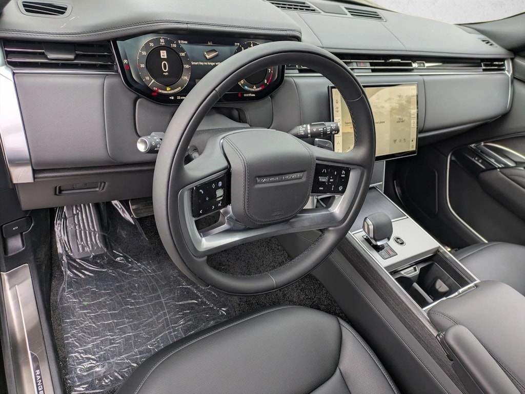 New 2025 Land Rover Range Rover SE Sport Utility