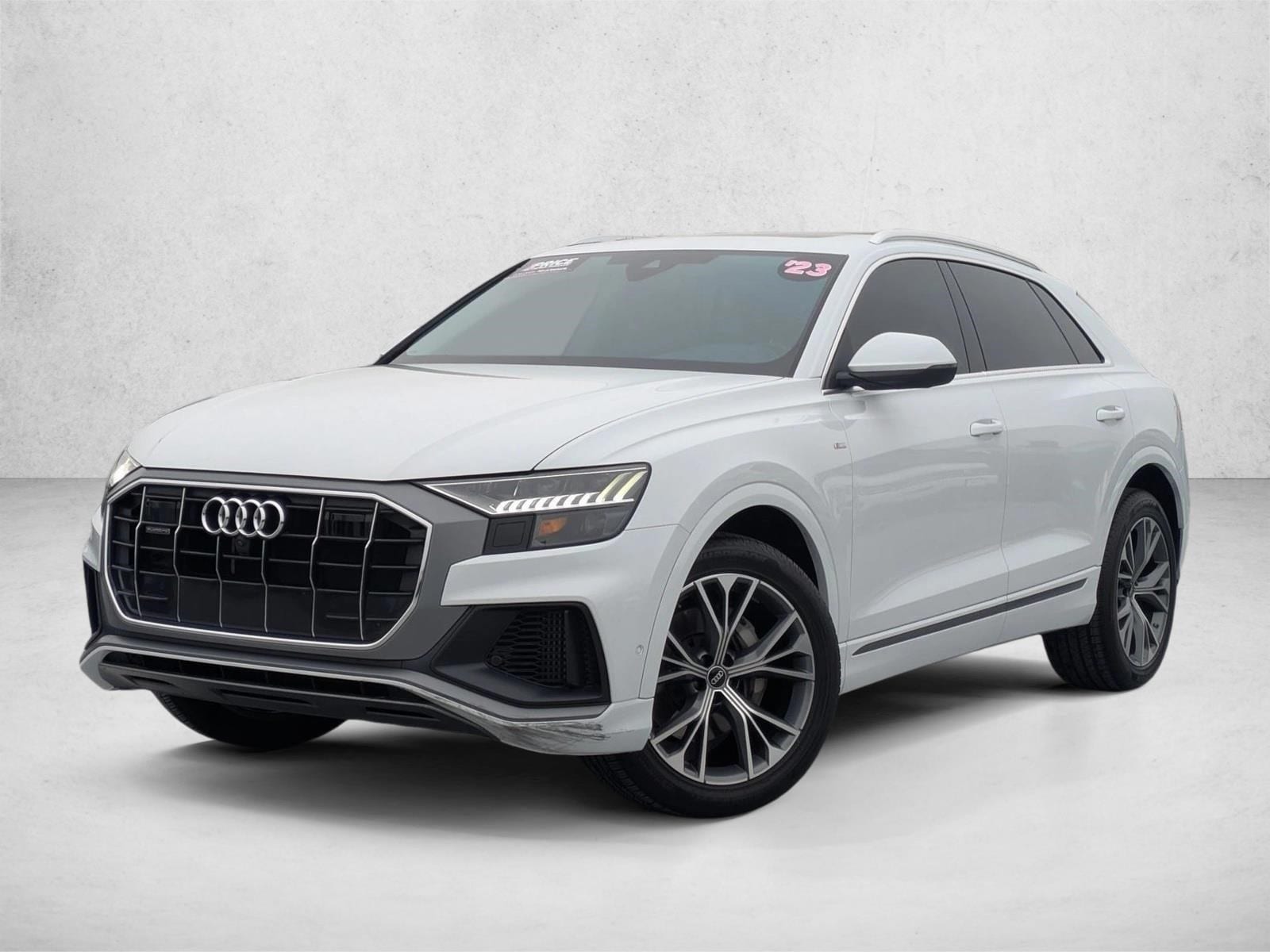 2023 Audi Q8 55 Premium Plus Tiptonic quattro's photo