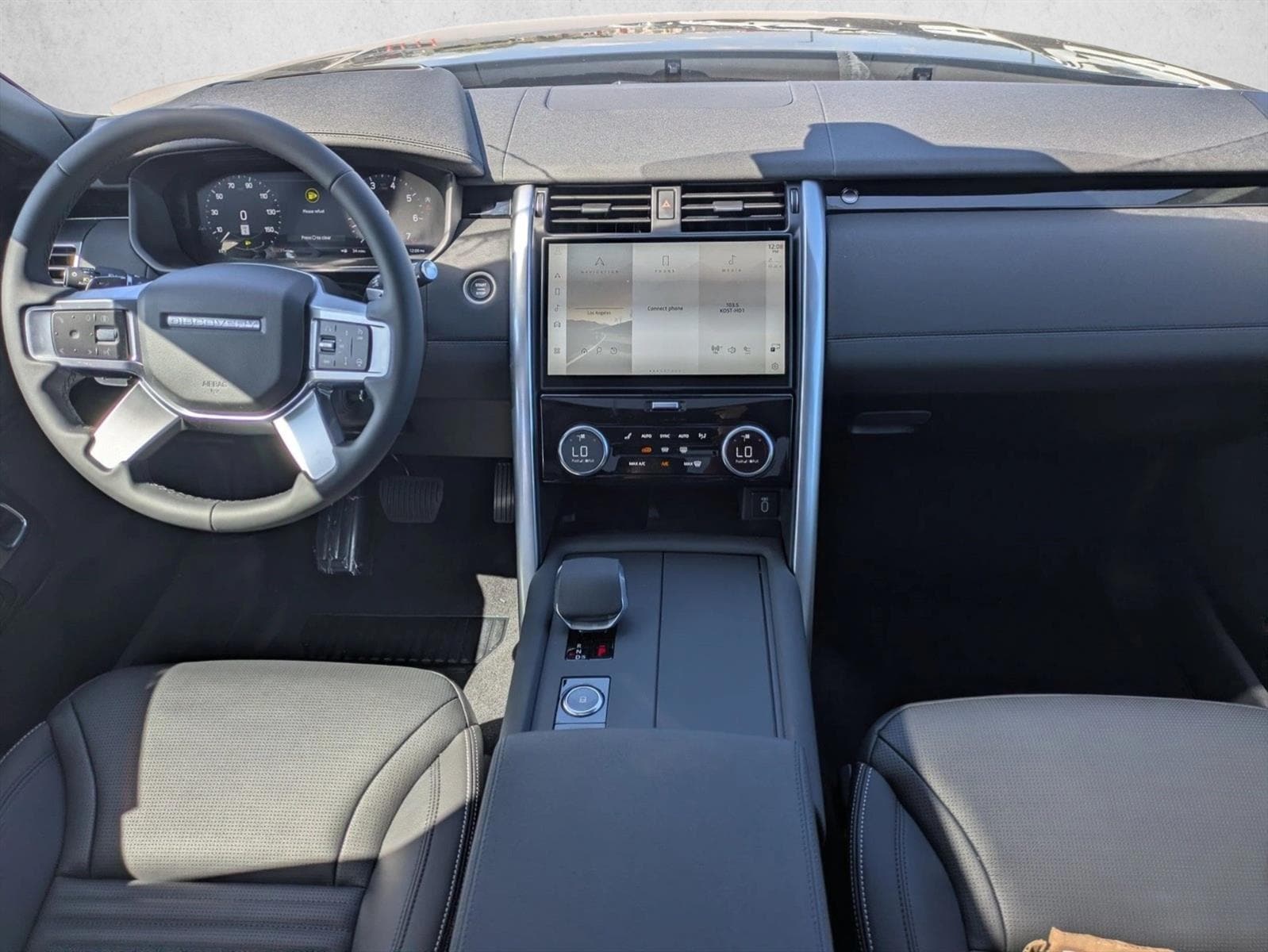 2026 Land Rover Discovery S - Photo 14