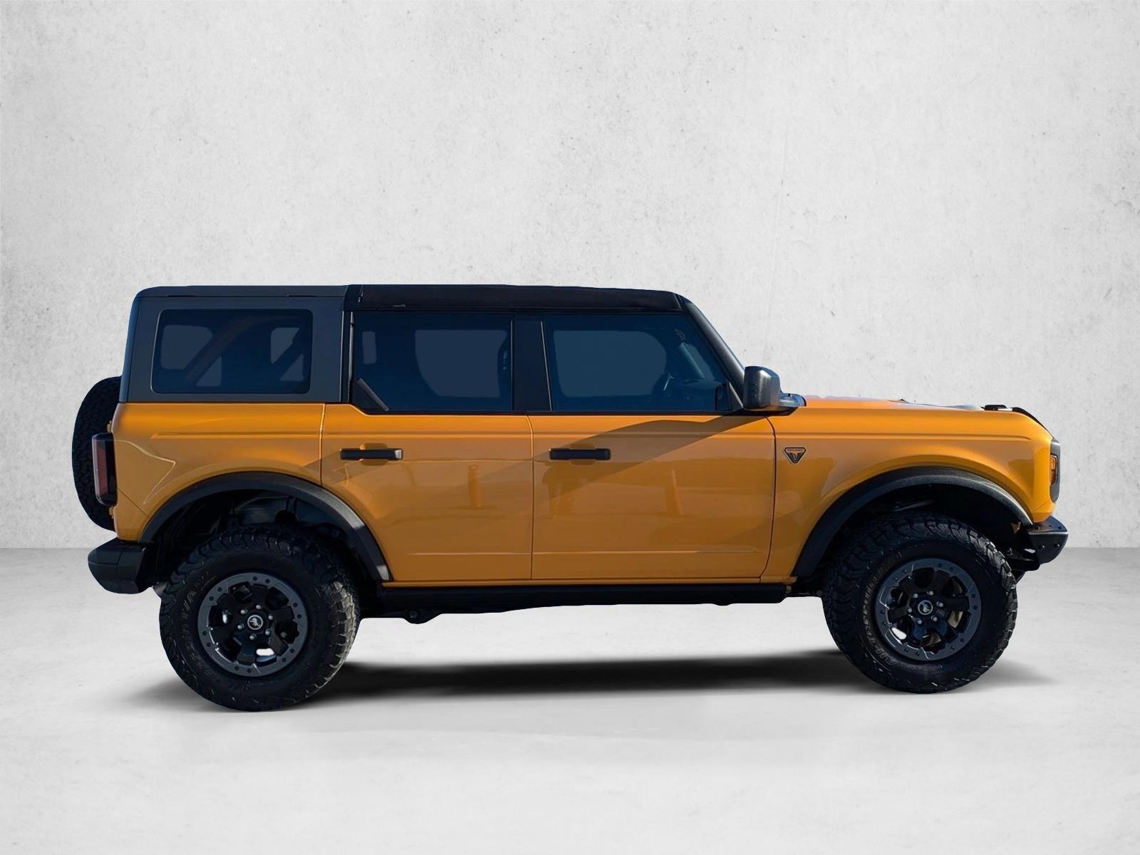 2022 Ford Bronco Badlands photo 4
