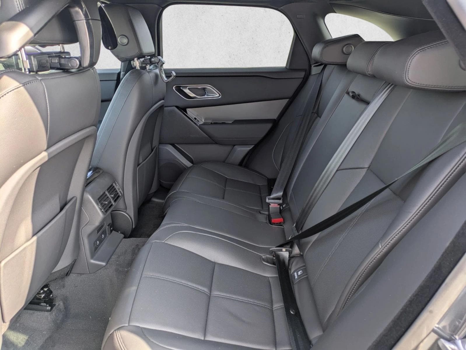 2026 Land Rover Range Rover Velar S - Photo 16