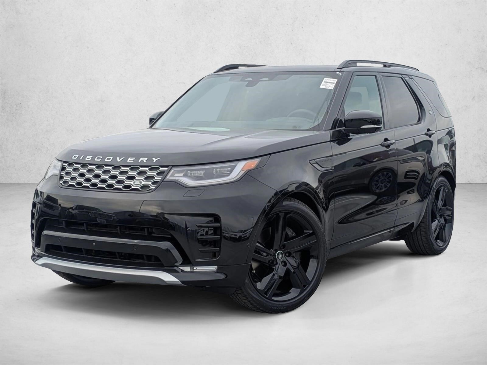 2026 Land Rover Discovery Gemini Edition's photo