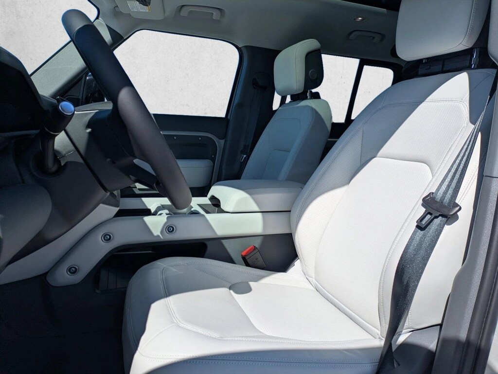 New 2026 Land Rover Defender 110 P400 X-Dynamic SE Sport Utility