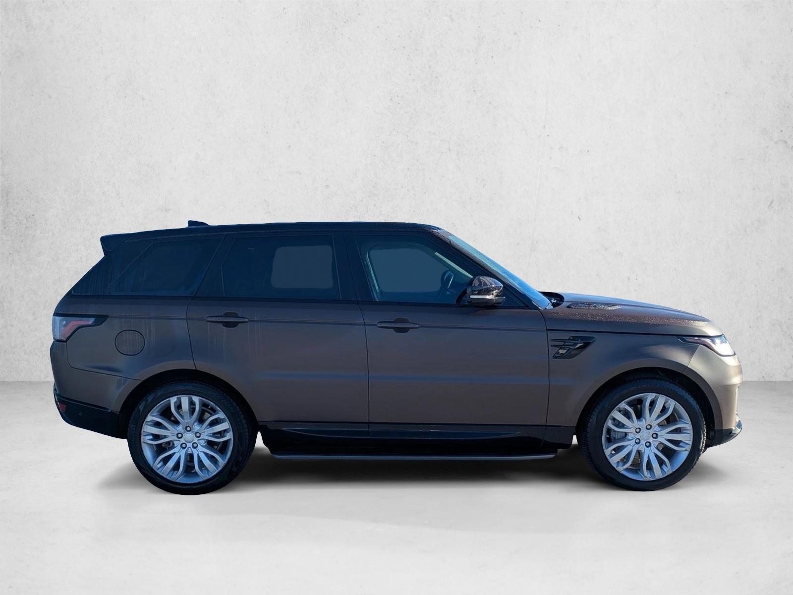 2019 Land Rover Range Rover Sport HSE photo 3