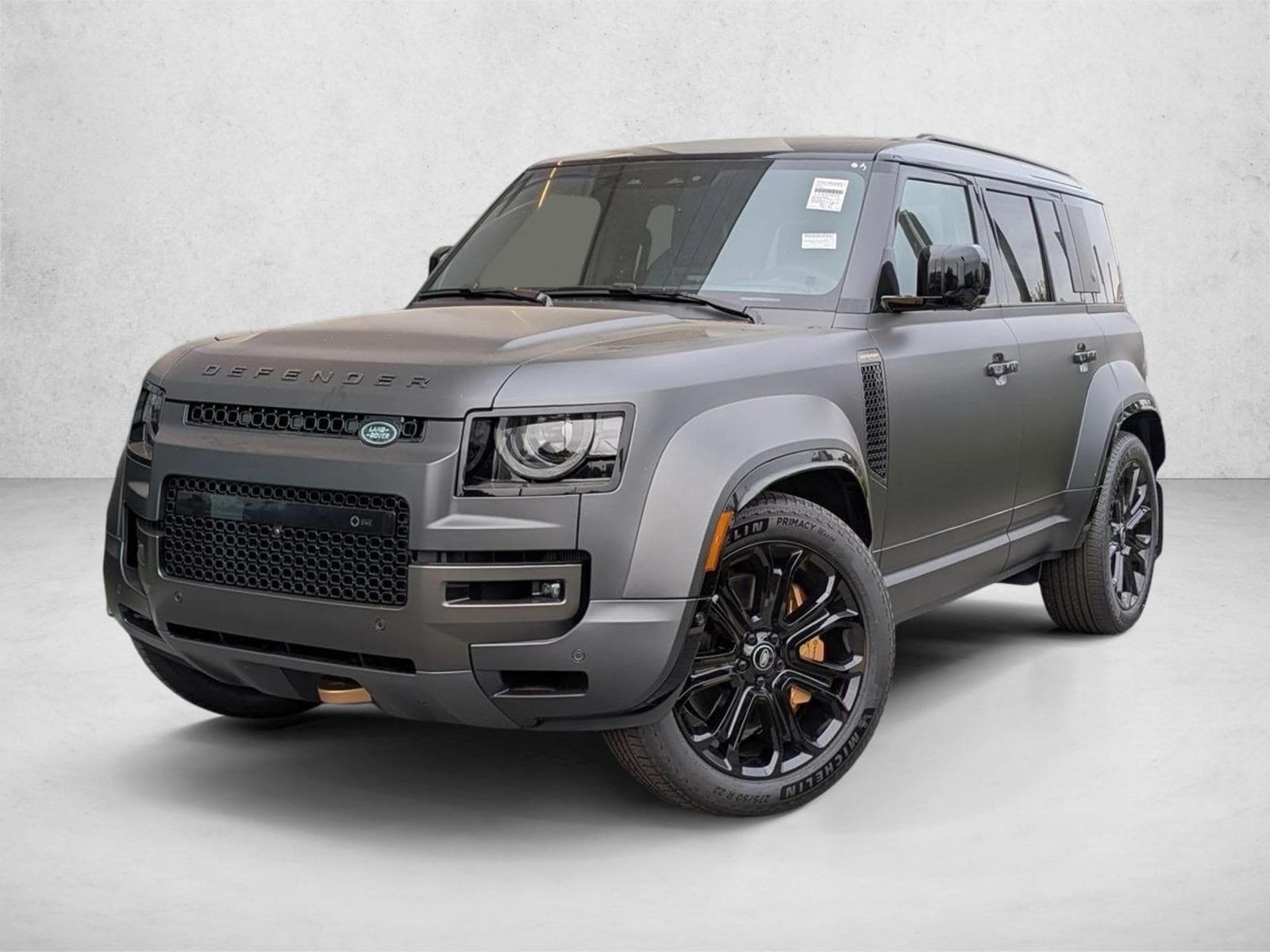 2025 Land Rover Defender Octa Edition One's photo