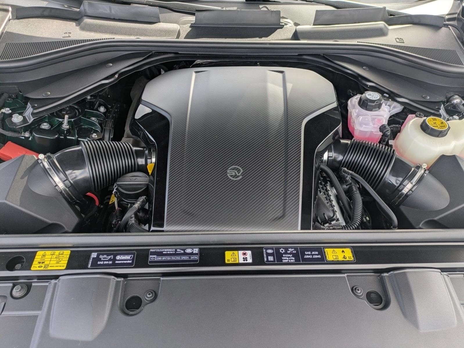 2026 Land Rover Range Rover SV - Photo 18