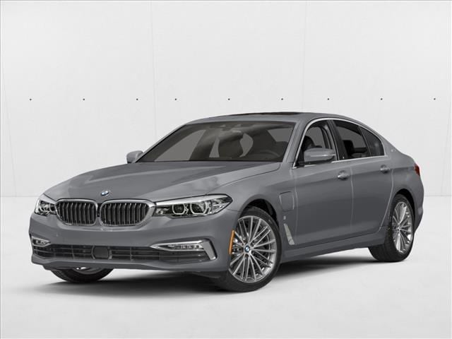 2018 BMW 5 Series 530e iPerformance Sedan's photo