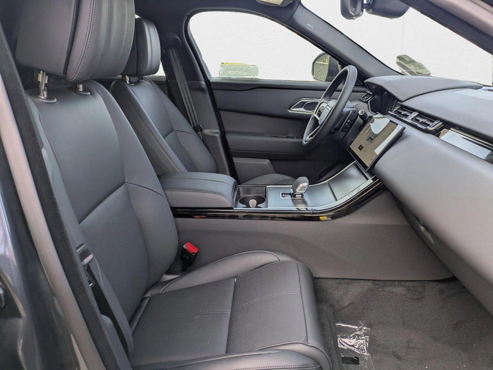 2025 Land Rover Range Rover Velar Dynamic HSE - Photo 17