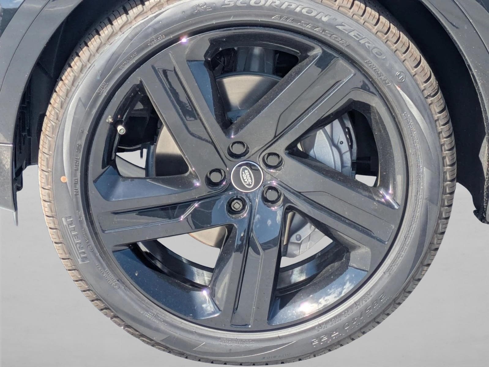 2026 Land Rover Discovery Dynamic SE - Photo 10