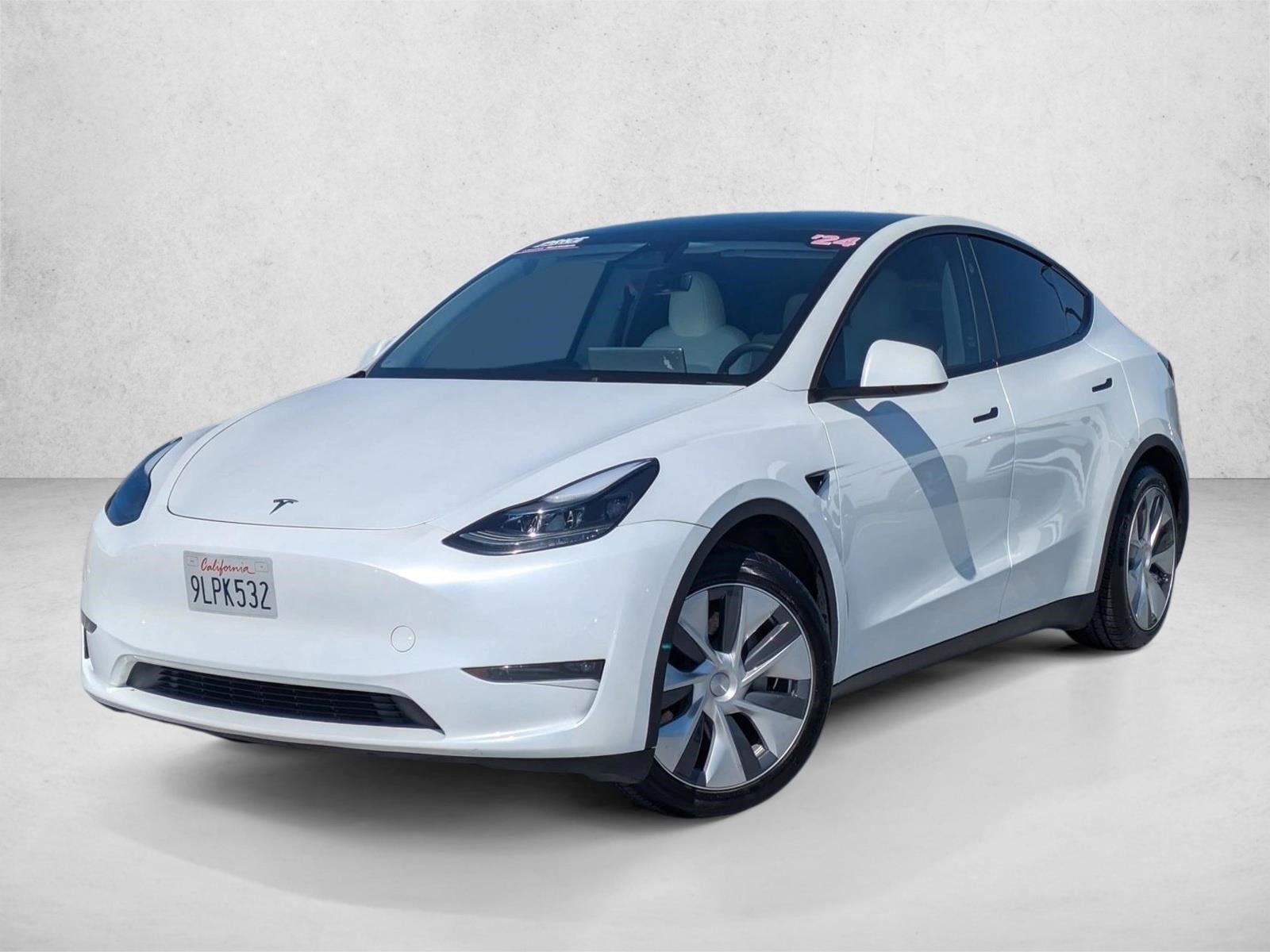 2024 Tesla Model Y Long Range Dual Motor All-Wheel Drive's photo