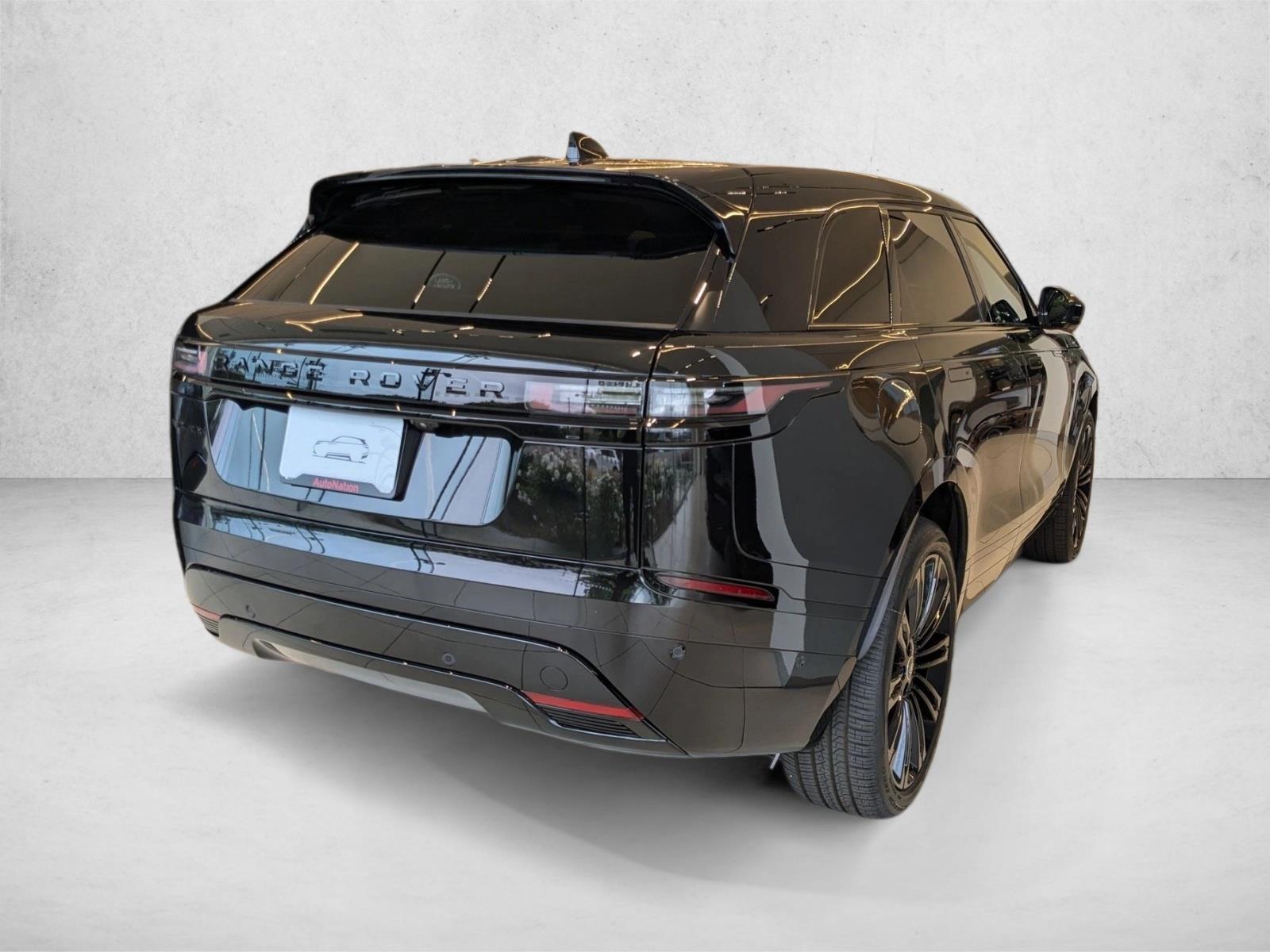 2026 Land Rover Range Rover Velar SE photo 2