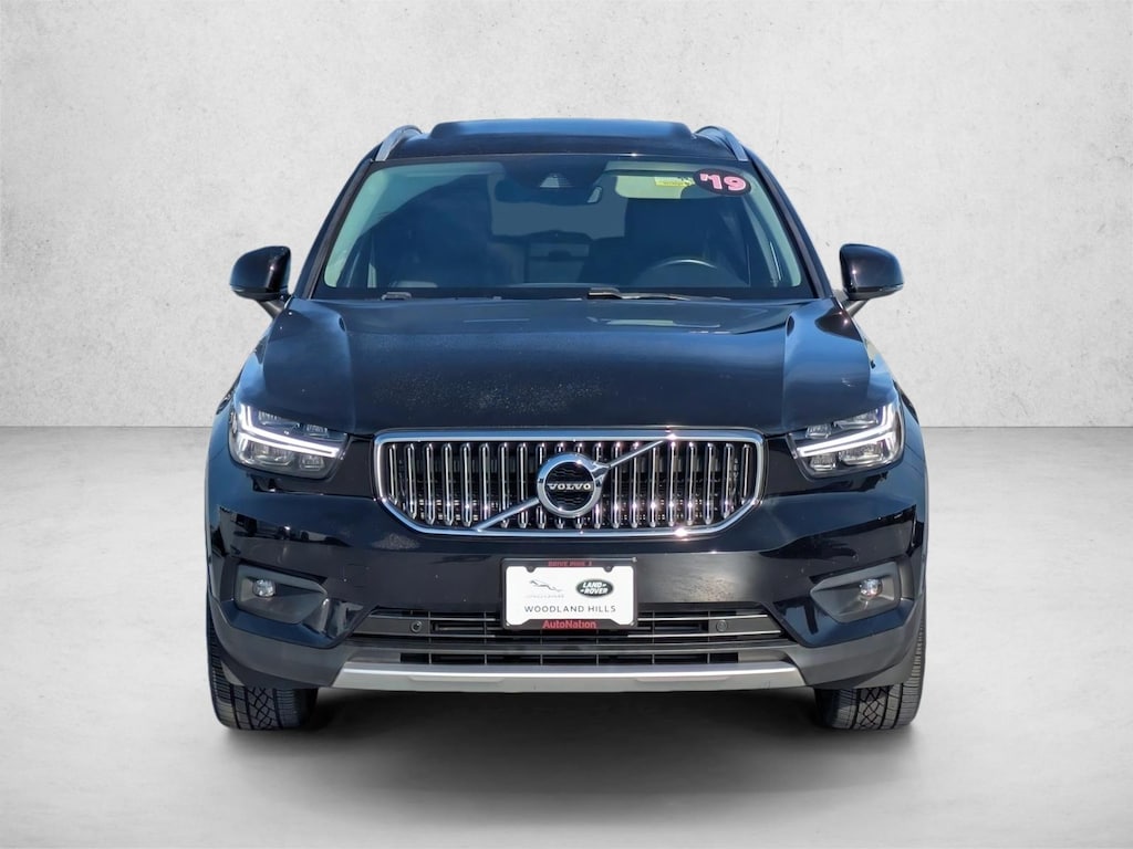 Used 2019 Volvo XC40 Inscription Sport Utility