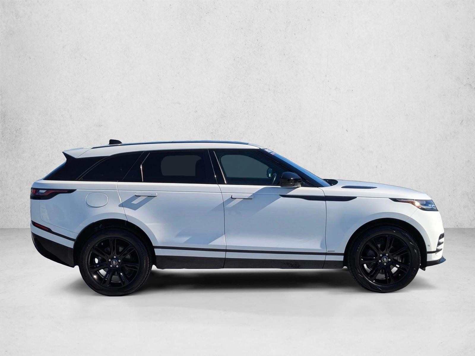 2019 Land Rover Range Rover Velar R-Dynamic SE photo 3