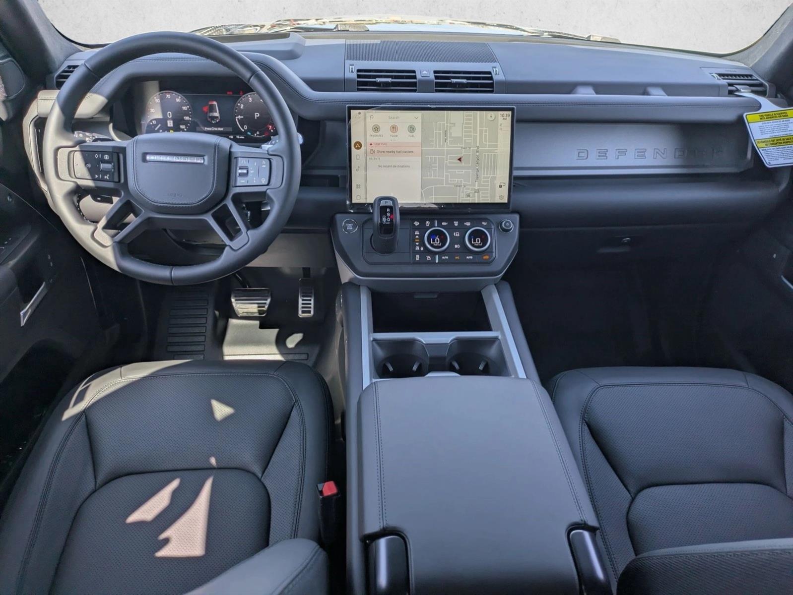 2026 Land Rover Defender V8 - Photo 15