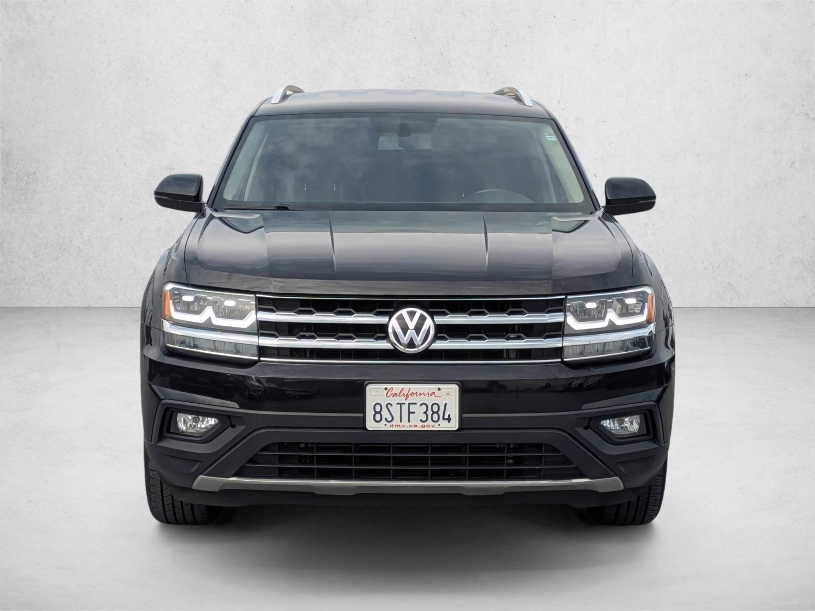 2018 Volkswagen Atlas V6 SE photo 2