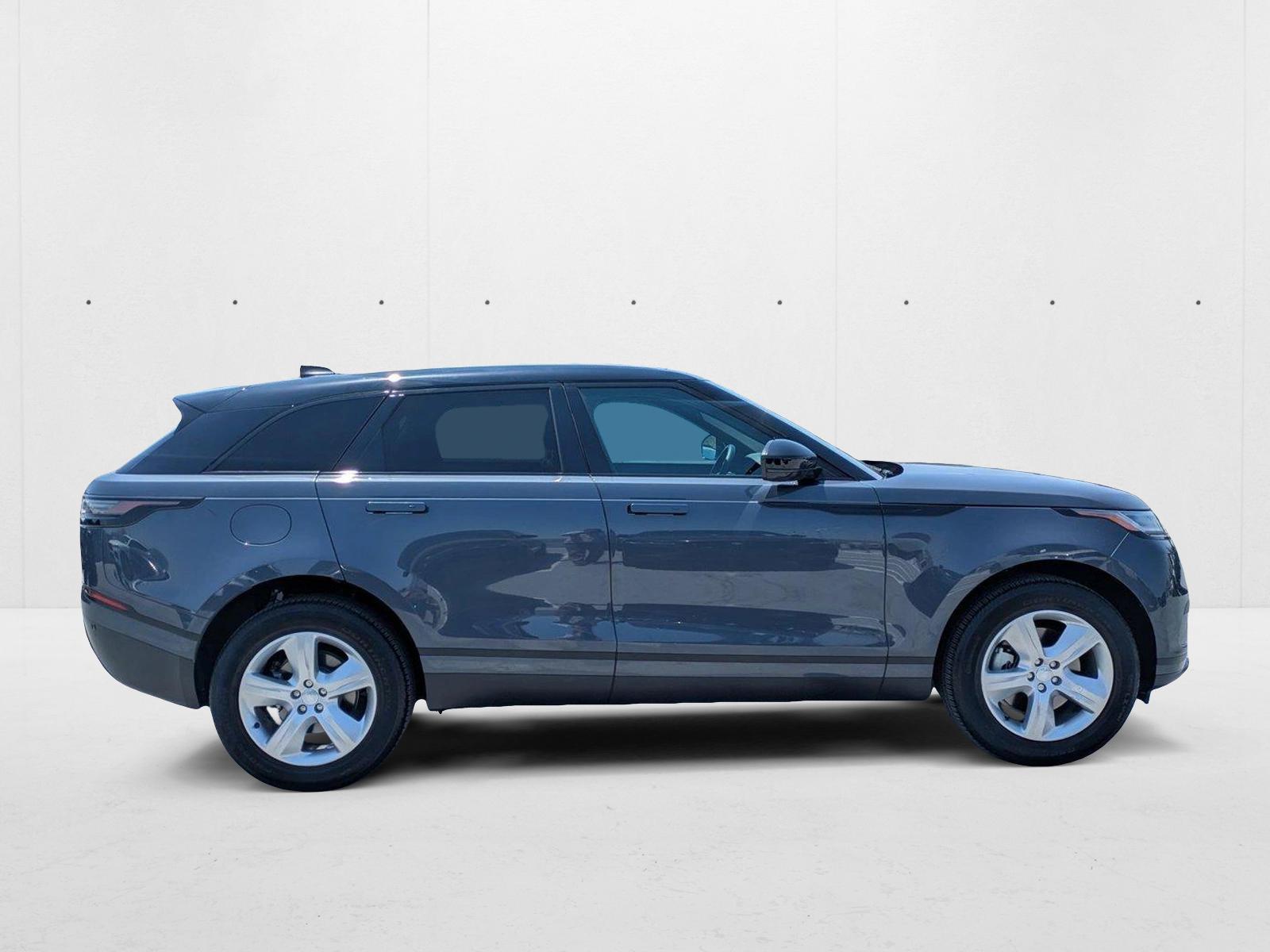 2025 Land Rover Range Rover Velar S photo 4