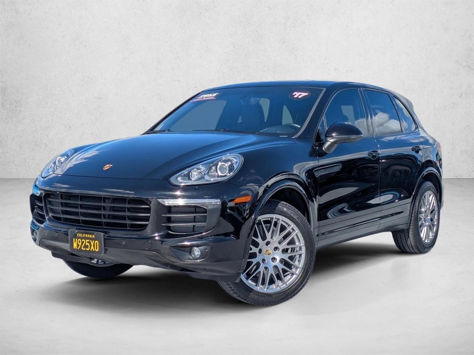 2017 Porsche Cayenne -'s photo