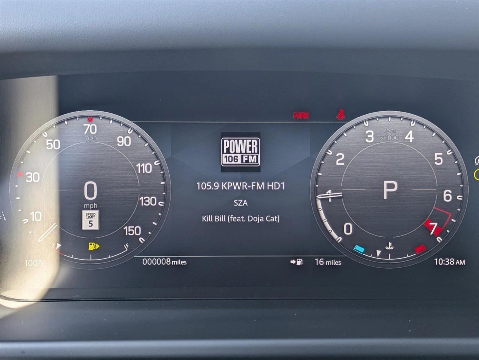 2026 Land Rover Defender V8 - Photo 11
