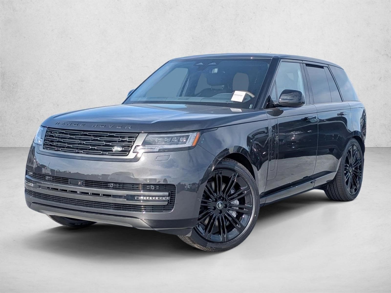 2025 Land Rover Range Rover SE's photo