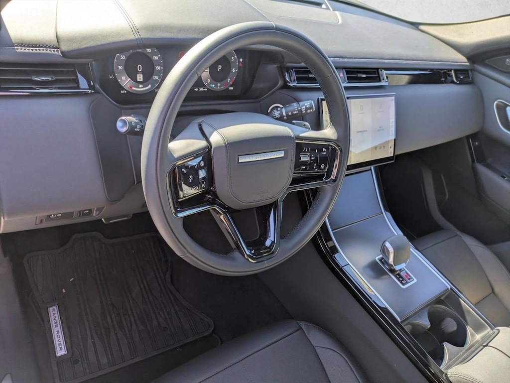 New 2026 Land Rover Range Rover Velar Dynamic SE Sport Utility