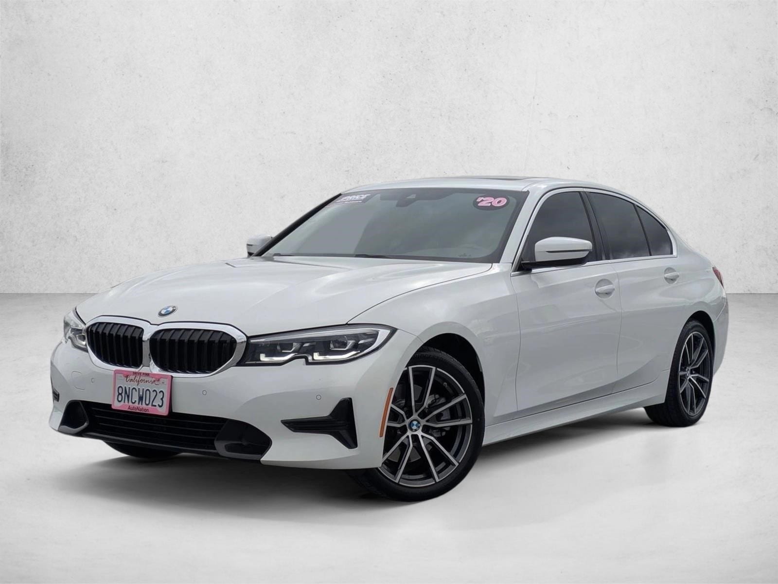 2020 BMW 3 Series 330i Sedan's photo