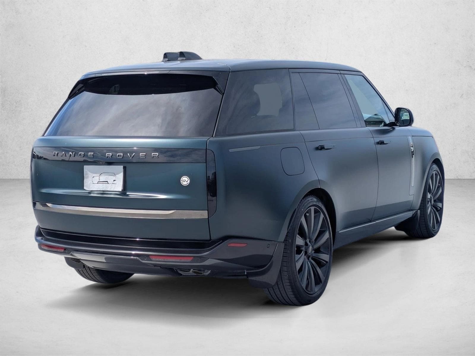 2026 Land Rover Range Rover SV - Photo 2