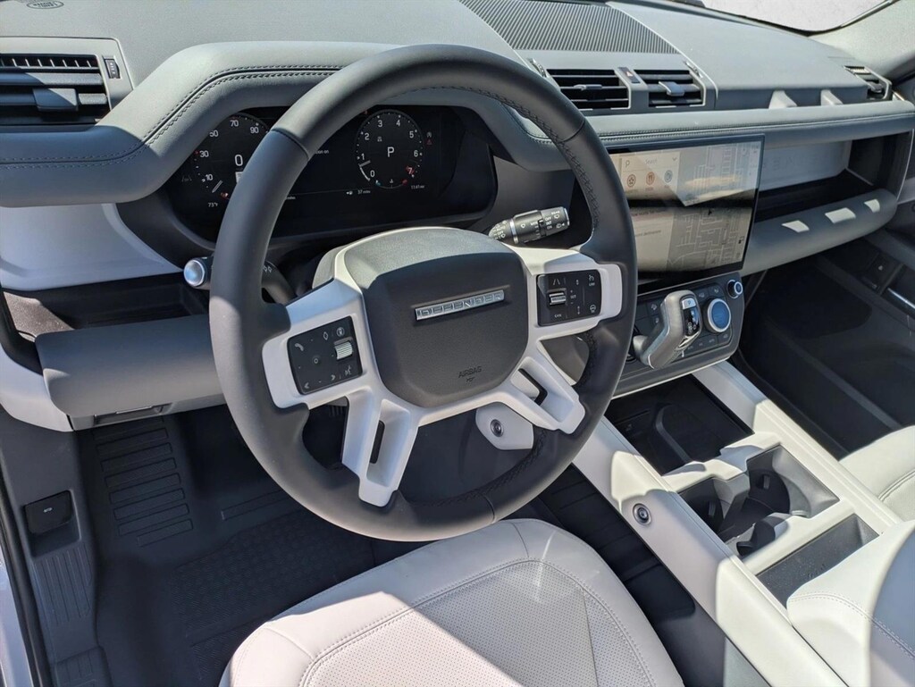 New 2026 Land Rover Defender 110 P400 X-Dynamic SE Sport Utility