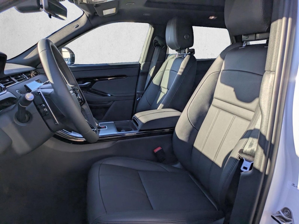 New 2026 Land Rover Range Rover Evoque Dynamic SE Sport Utility