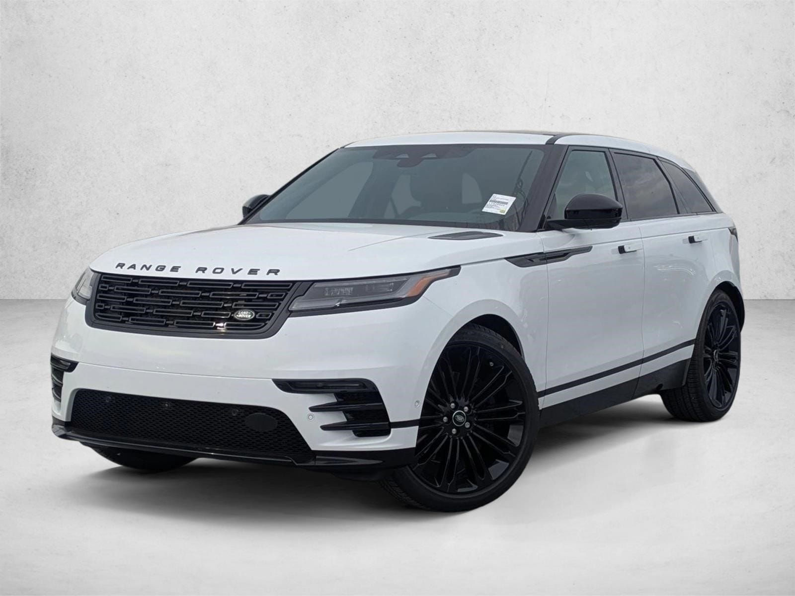 2026 Land Rover Range Rover Velar Dynamic SE's photo