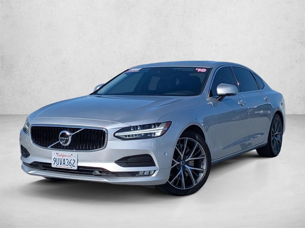 Used 2018 Volvo S90 Momentum 4dr Car