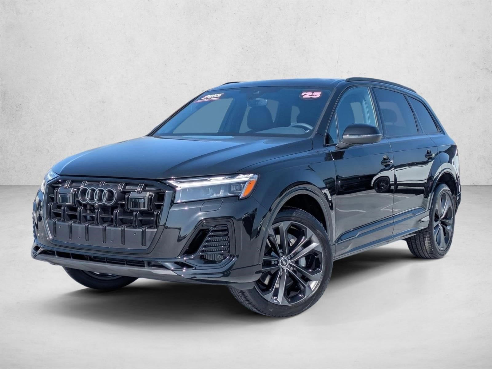 2025 Audi Q7 55 Premium Plus quattro Tiptronic's photo