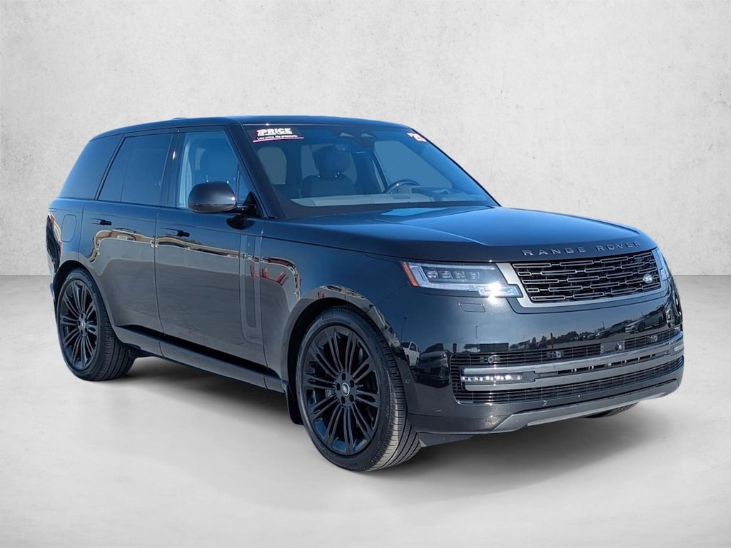Used 2025 Land Rover Range Rover SE Sport Utility