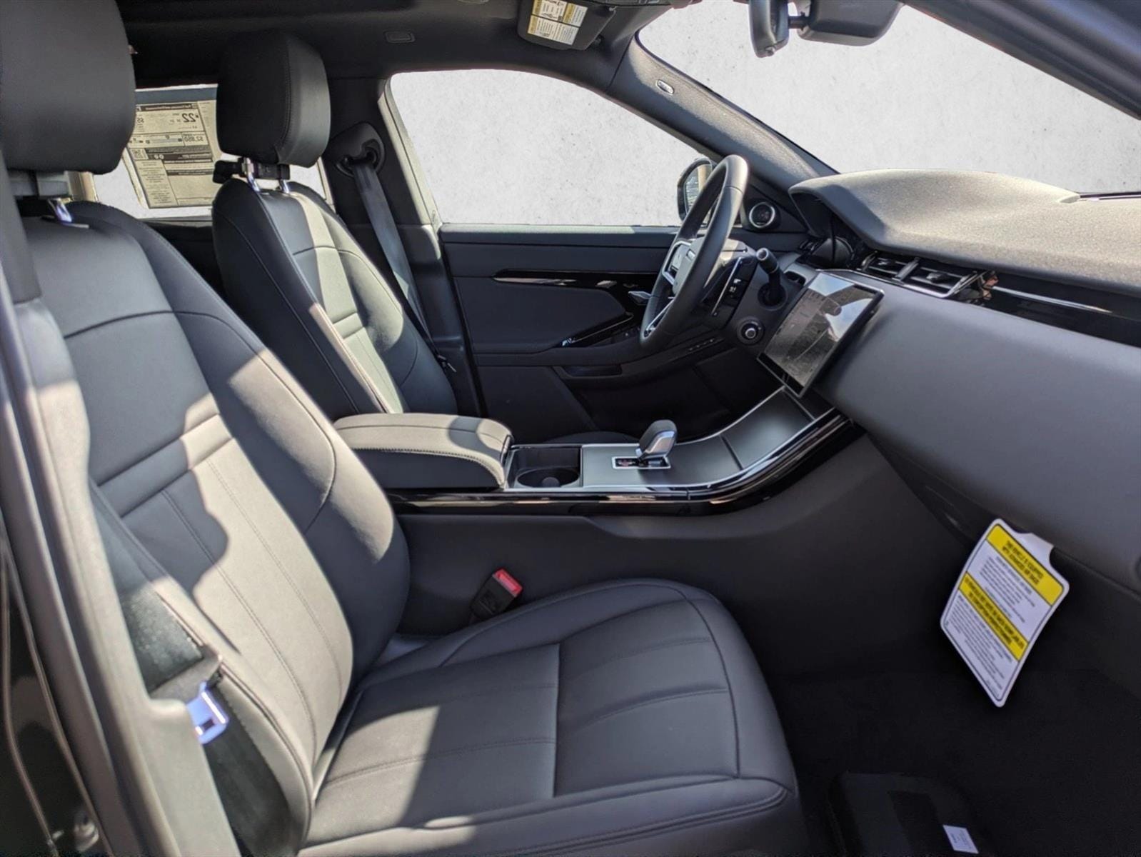 2026 Land Rover Range Rover Evoque S - Photo 17