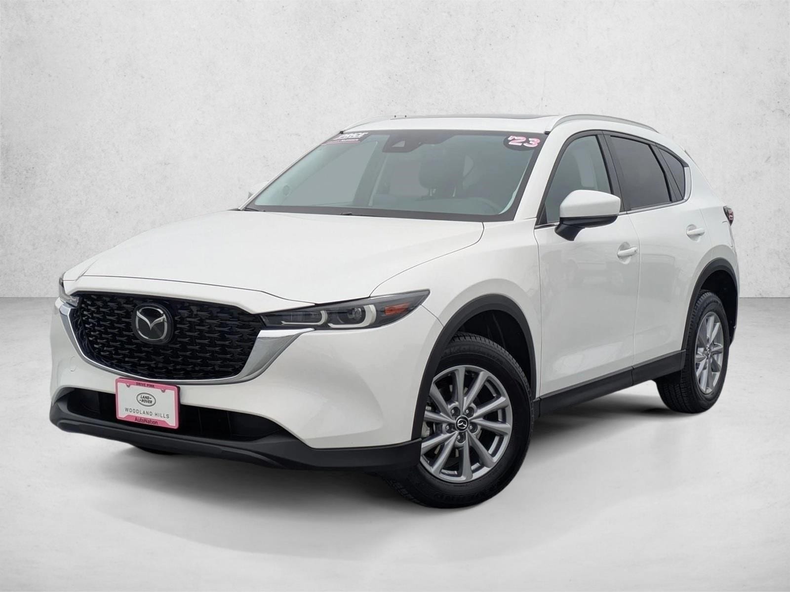 2023 Mazda CX-5 S Preferred package Auto AWD's photo