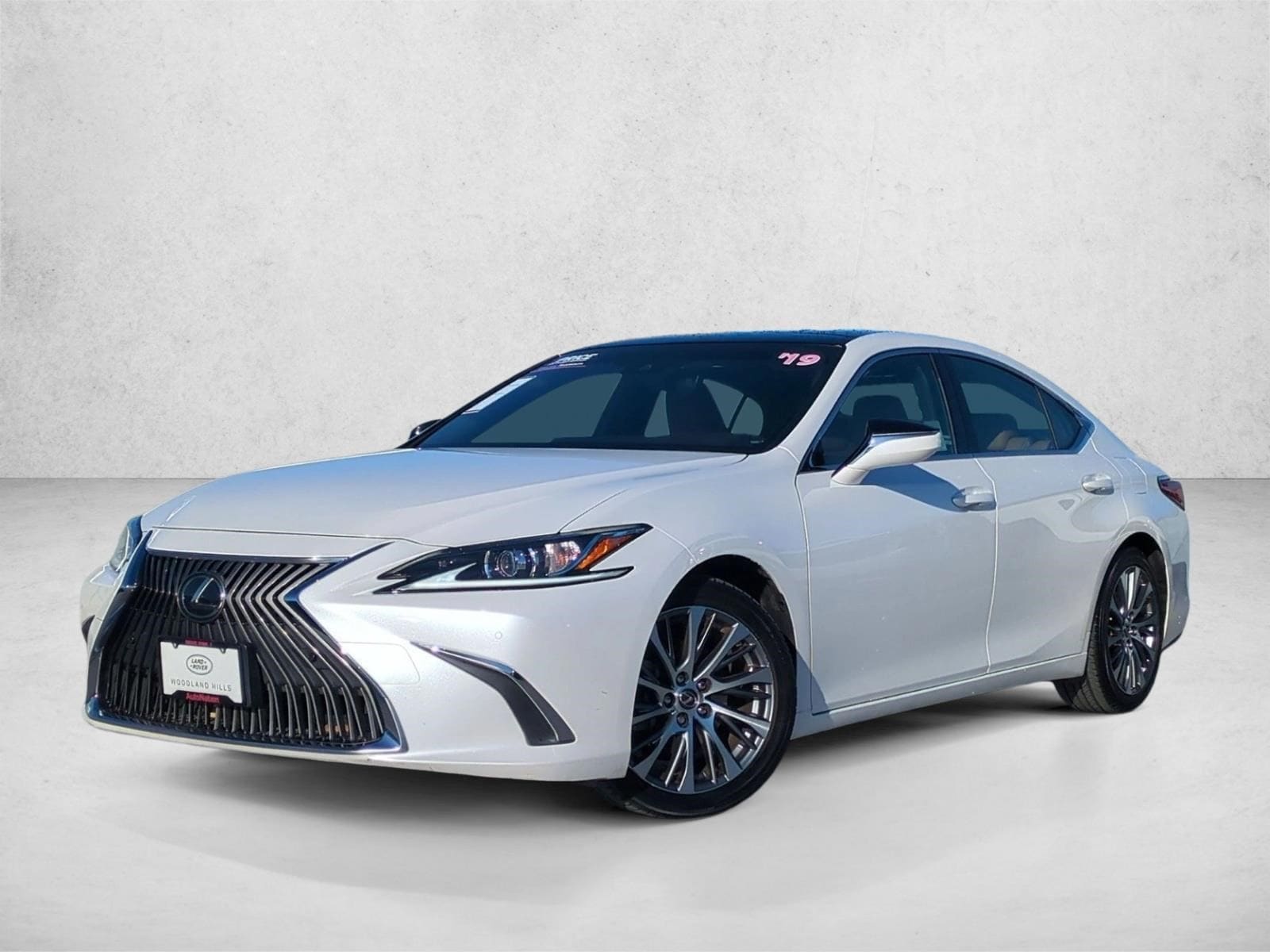 2019 Lexus ES
